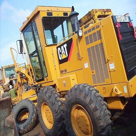 CAT 140H grader 